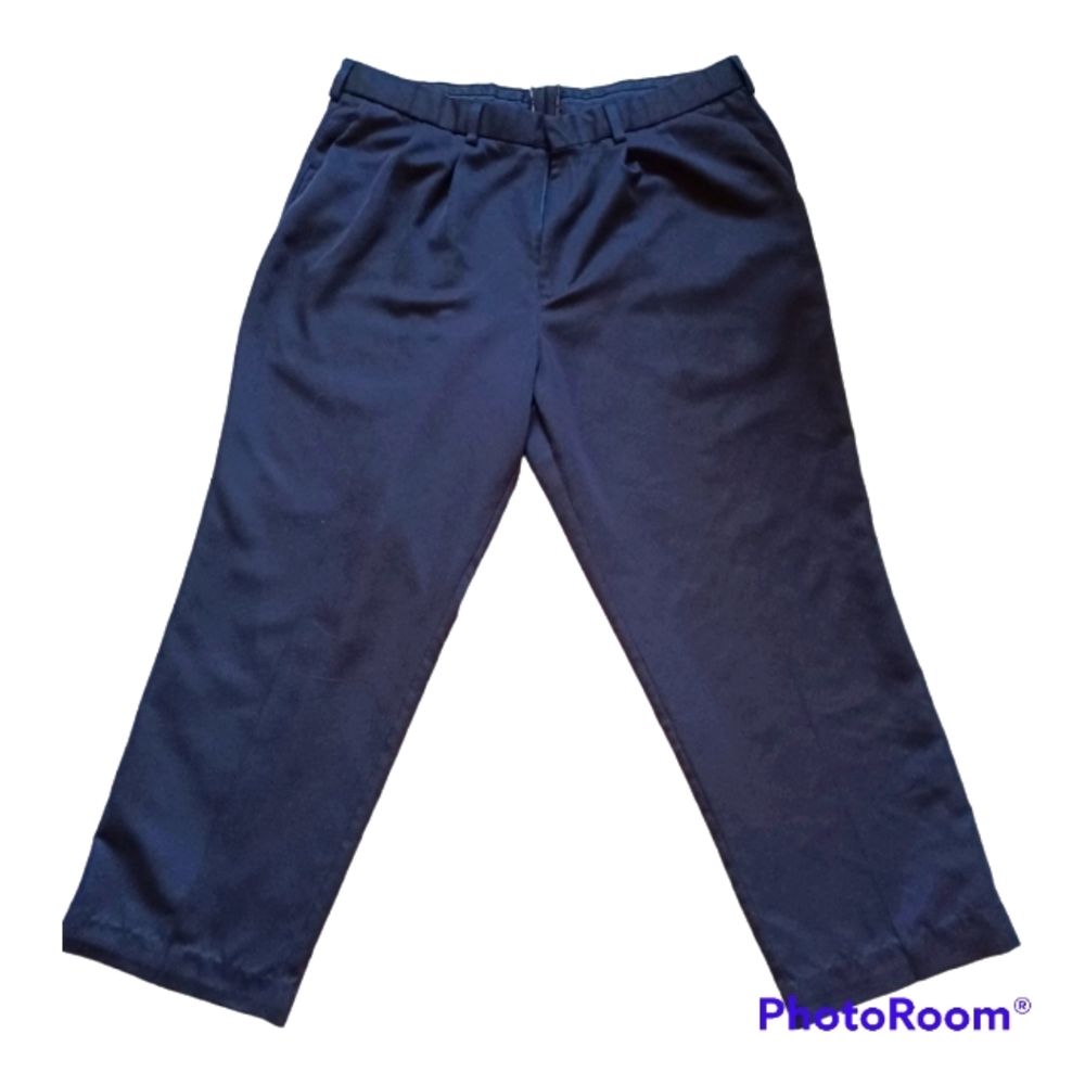 DOCKERS Pleated Relaxed Fit Black Golf  Pant  W 38 L 29